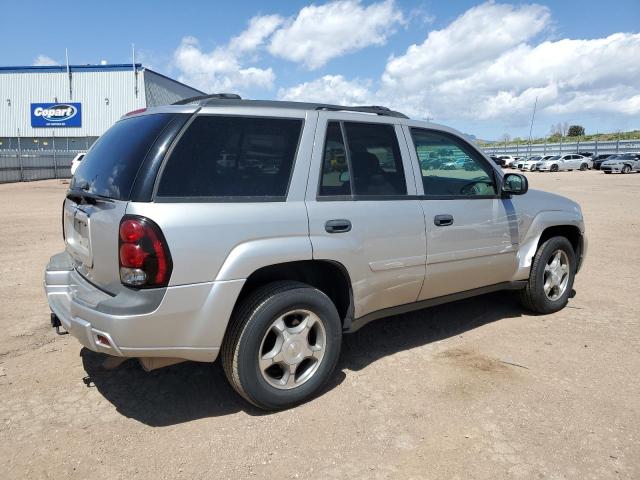 Photo 2 VIN: 1GNDT13S572179329 - CHEVROLET TRAILBLZR 