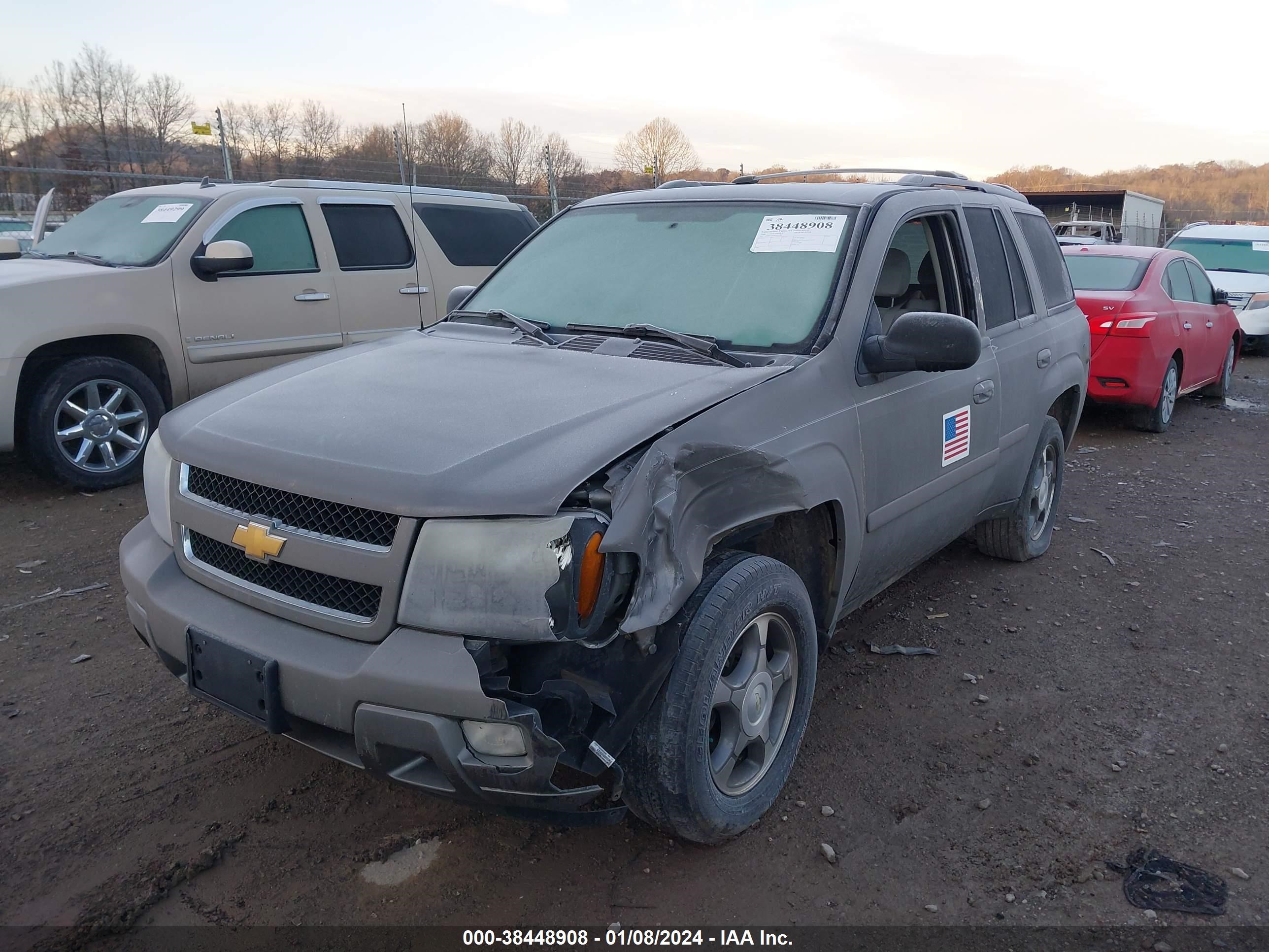 Photo 5 VIN: 1GNDT13S582195578 - CHEVROLET TRAILBLAZER 