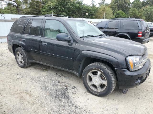 Photo 3 VIN: 1GNDT13S582231205 - CHEVROLET TRAILBLAZE 