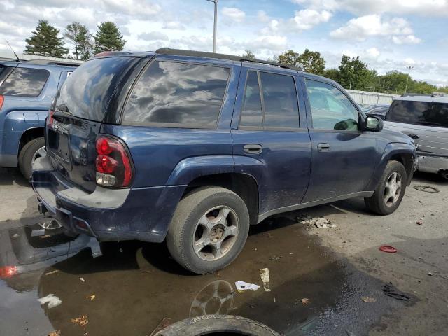 Photo 2 VIN: 1GNDT13S582253351 - CHEVROLET TRAILBLAZE 