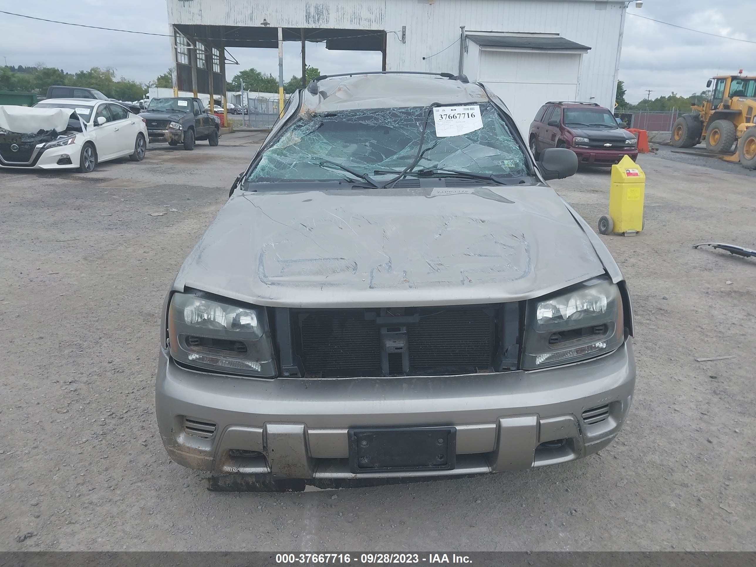 Photo 12 VIN: 1GNDT13S622446325 - CHEVROLET TRAILBLAZER 