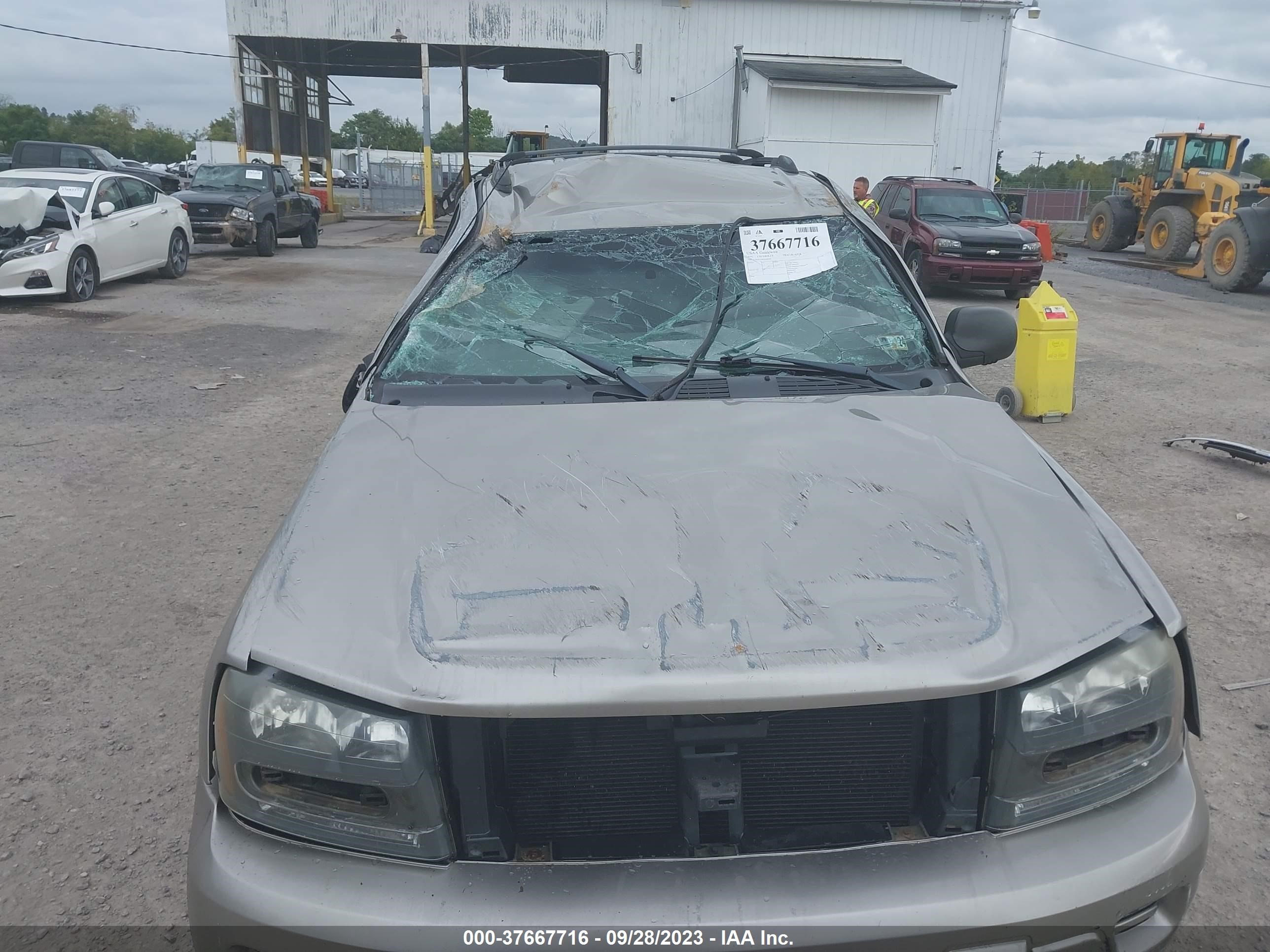 Photo 5 VIN: 1GNDT13S622446325 - CHEVROLET TRAILBLAZER 