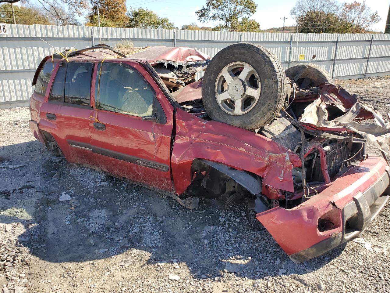 Photo 3 VIN: 1GNDT13S622488431 - CHEVROLET TRAILBLAZER 