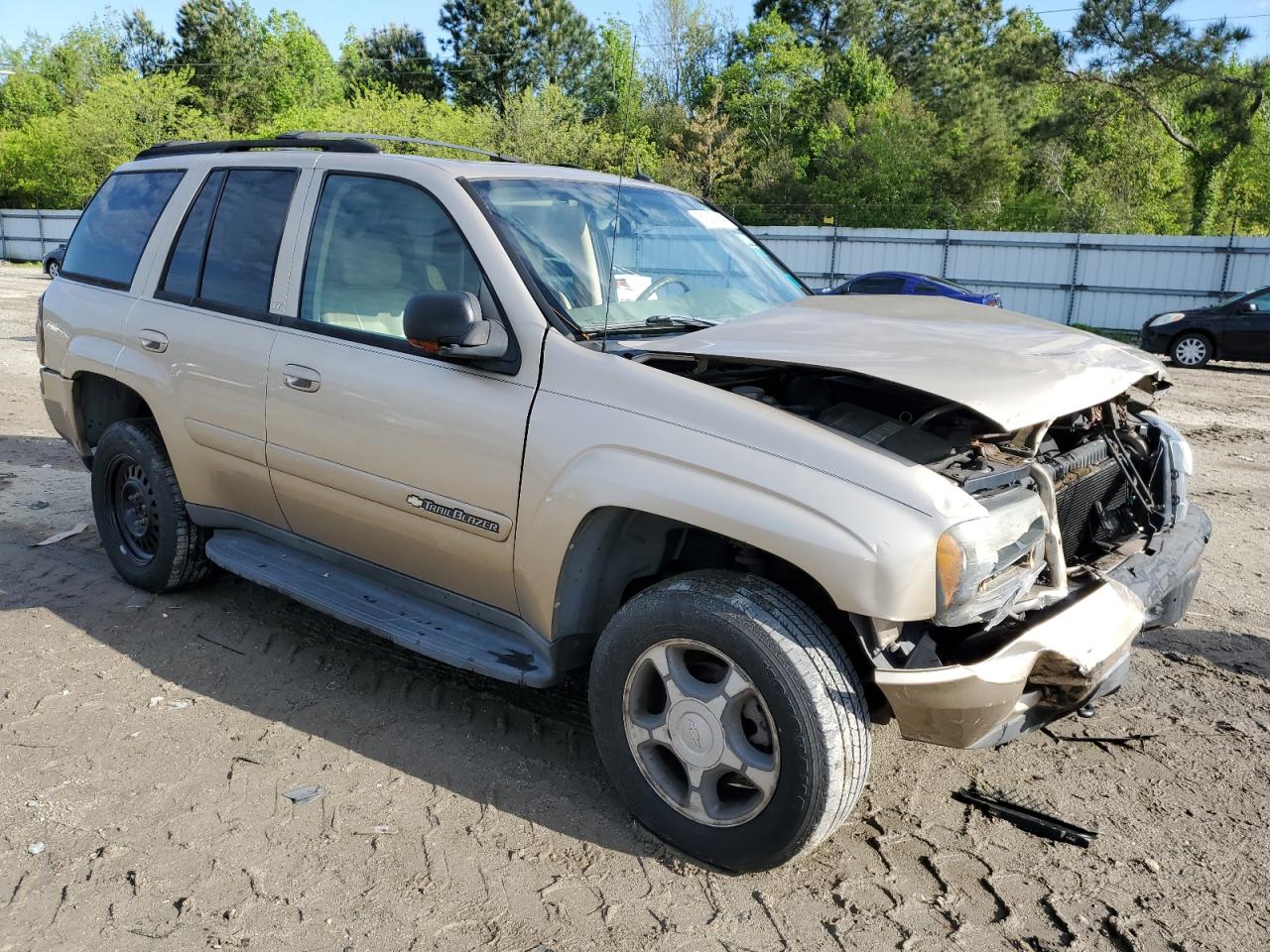 Photo 3 VIN: 1GNDT13S642334529 - CHEVROLET TRAILBLAZER 