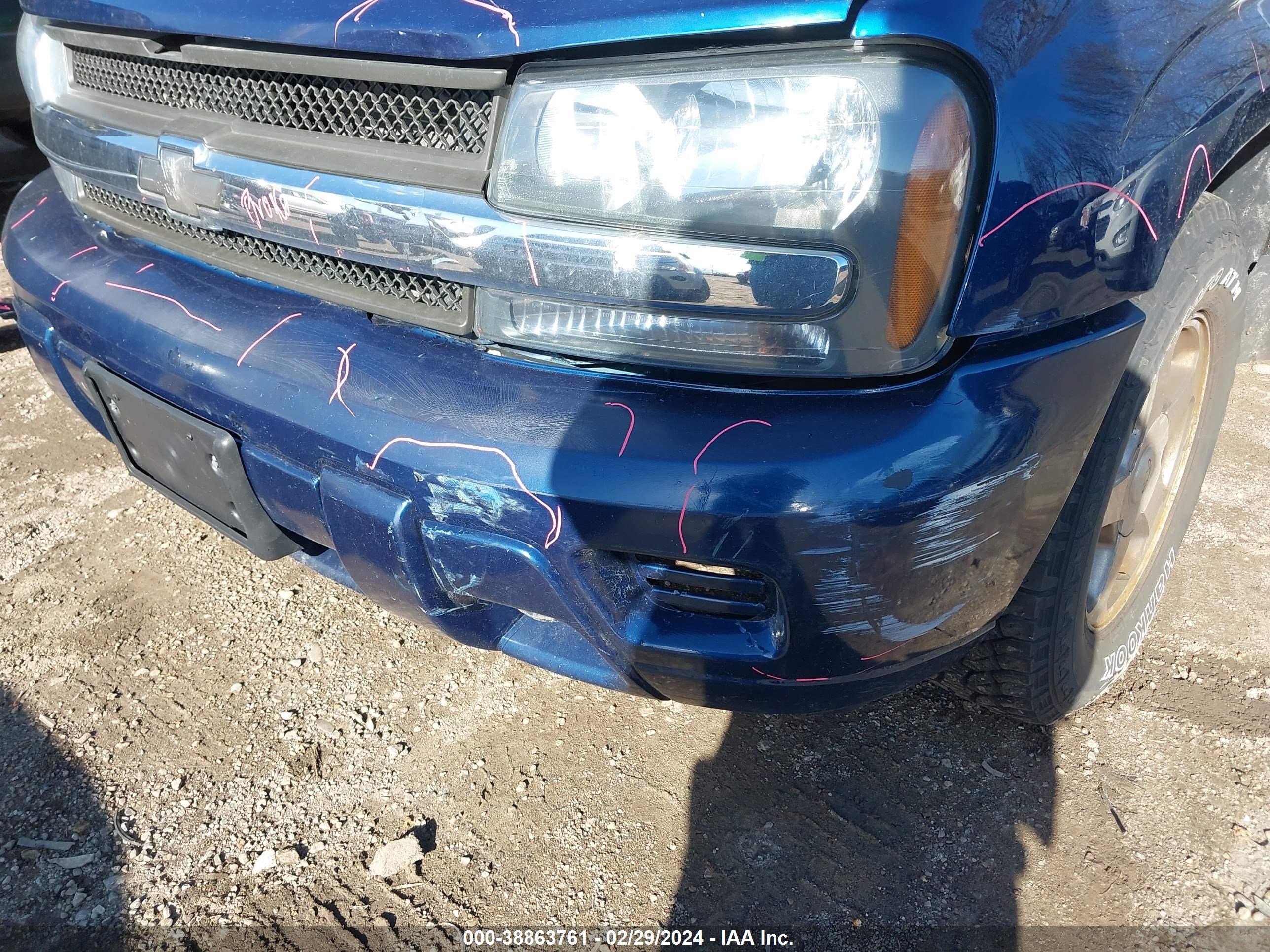 Photo 14 VIN: 1GNDT13S642379275 - CHEVROLET TRAILBLAZER 