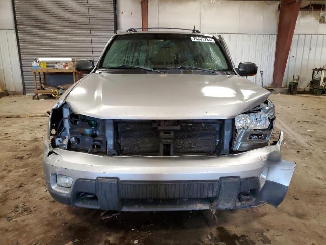 Photo 4 VIN: 1GNDT13S652240605 - CHEVROLET TRAILBLAZE 