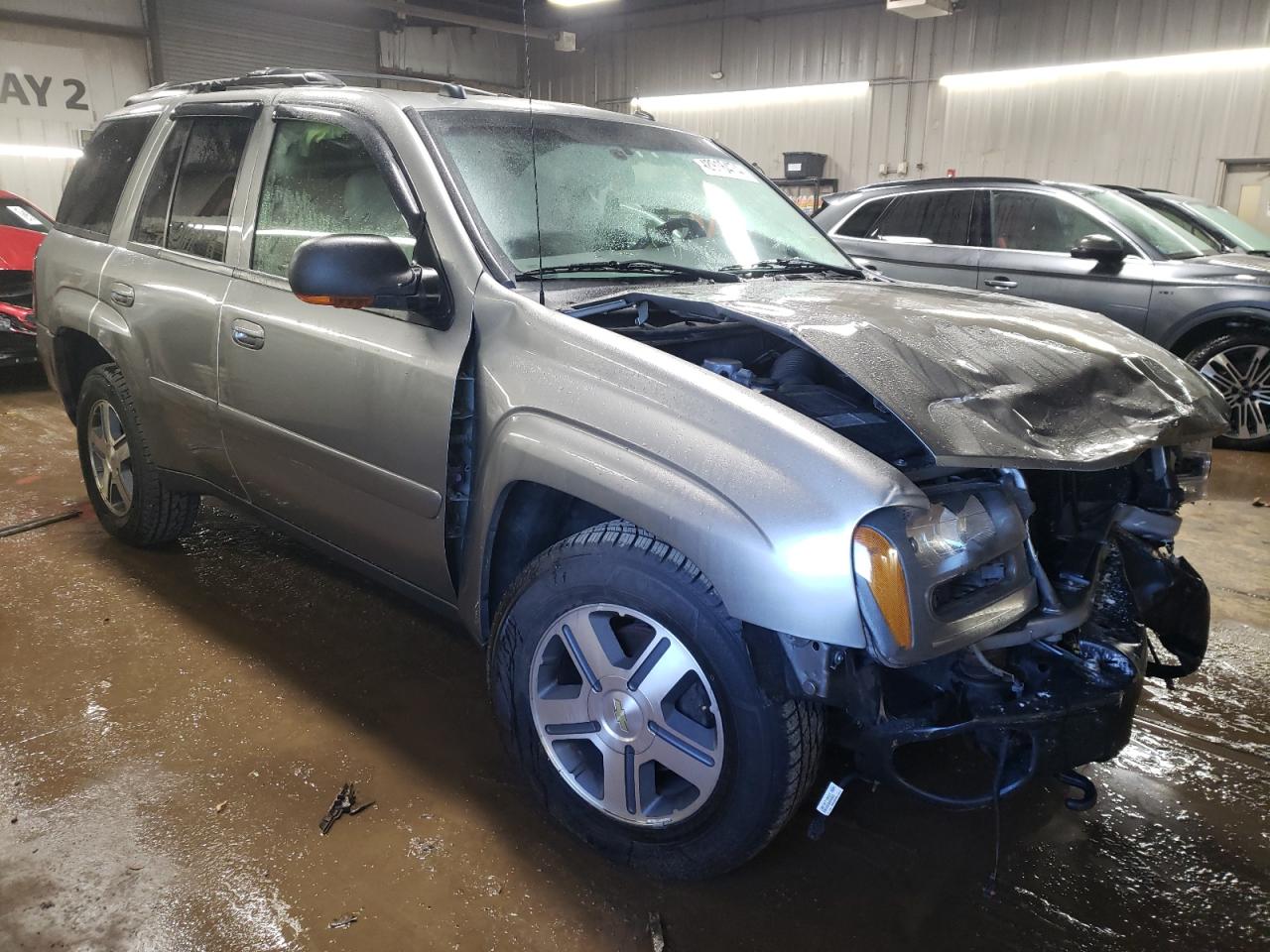 Photo 3 VIN: 1GNDT13S652257730 - CHEVROLET TRAILBLAZER 