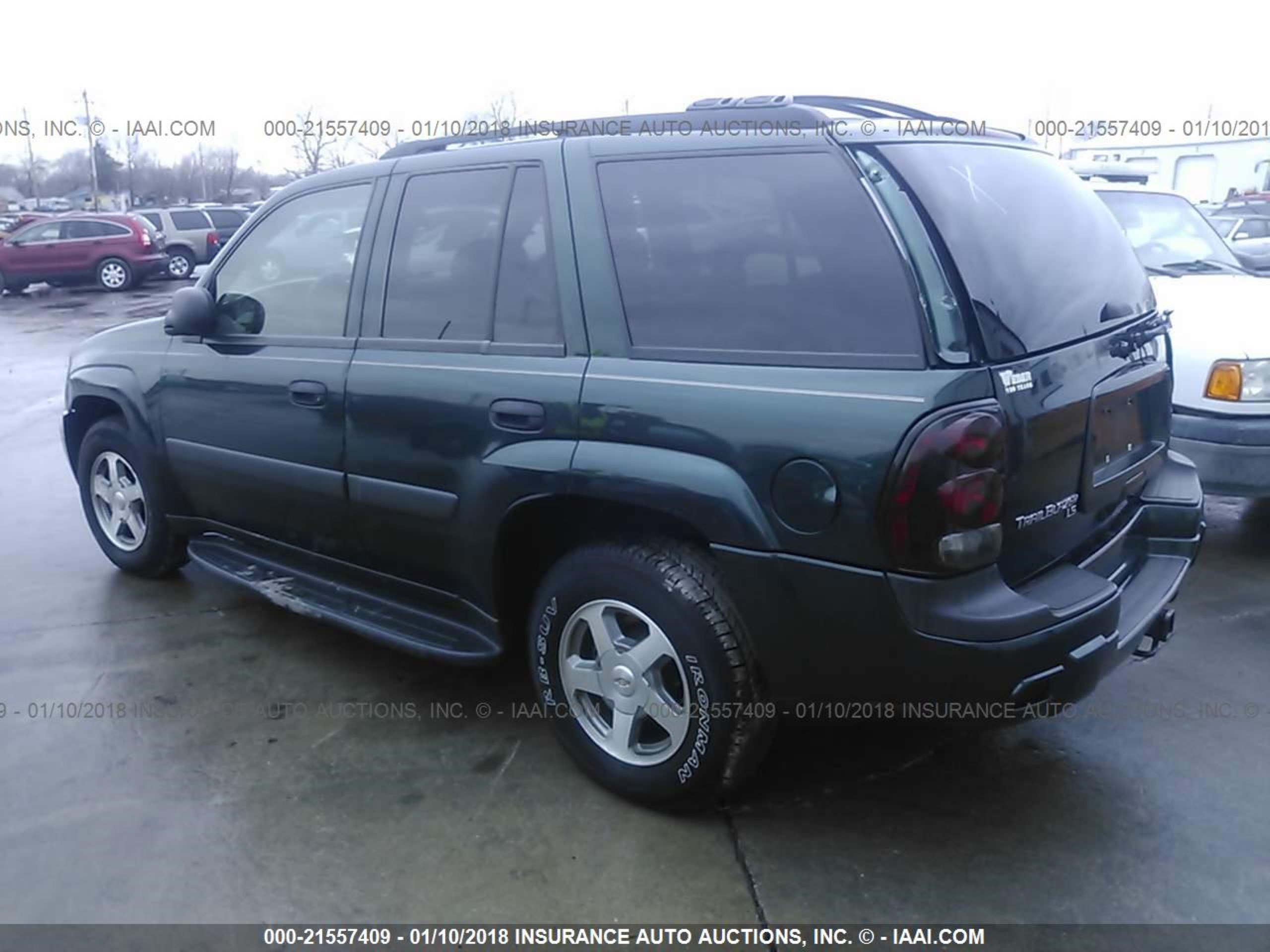 Photo 2 VIN: 1GNDT13S652357844 - CHEVROLET TRAILBLAZER 