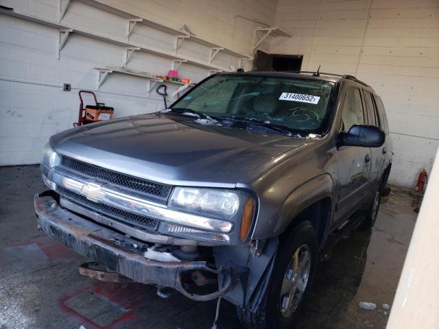 Photo 1 VIN: 1GNDT13S652364454 - CHEVROLET TRAILBLAZE 