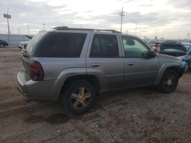 Photo 2 VIN: 1GNDT13S662205712 - CHEVROLET TRAILBLZR 