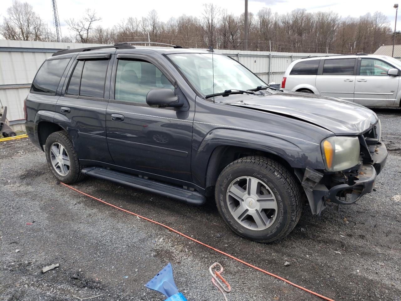 Photo 3 VIN: 1GNDT13S672209373 - CHEVROLET TRAILBLAZER 