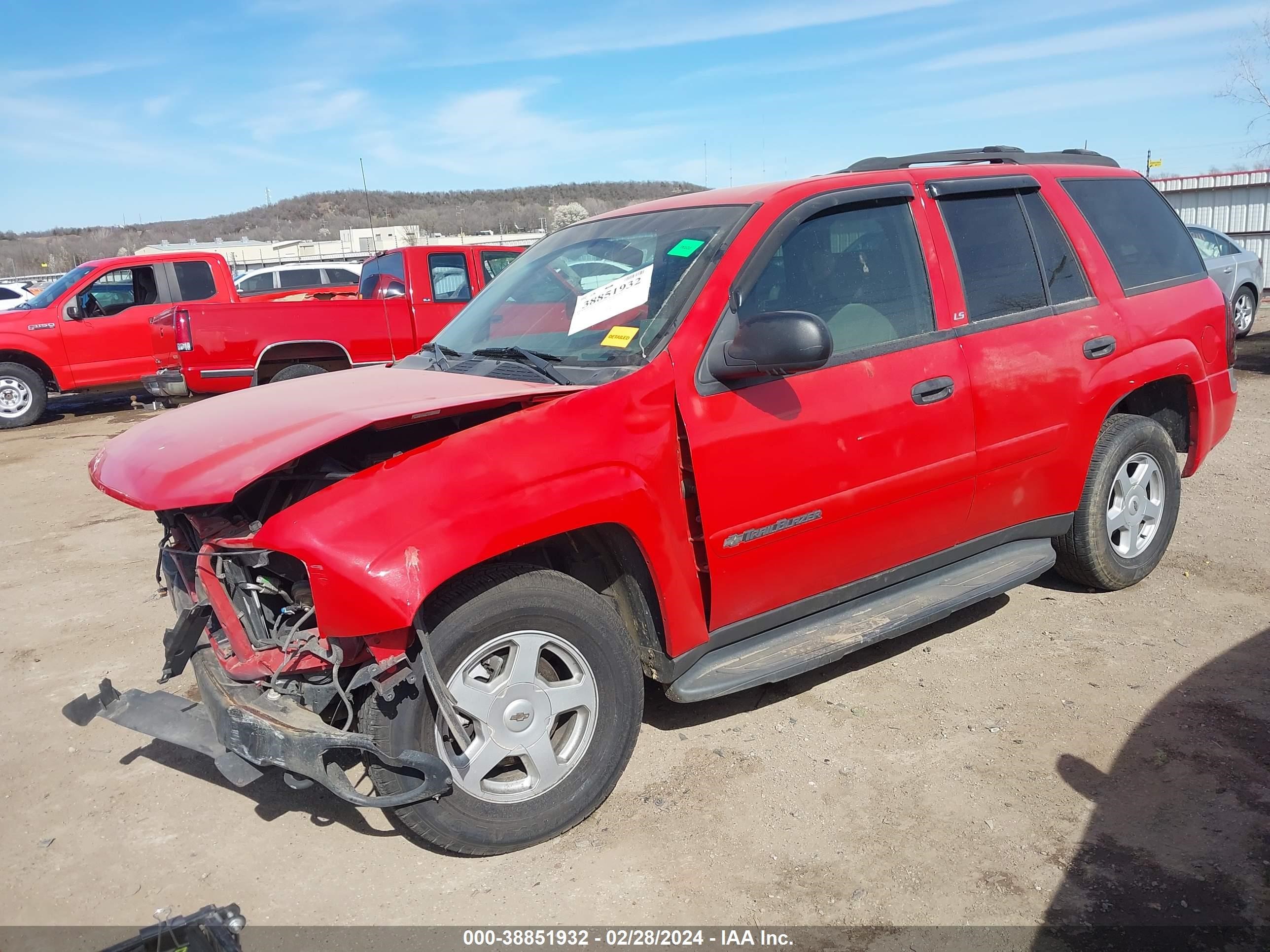 Photo 1 VIN: 1GNDT13S722452280 - CHEVROLET TRAILBLAZER 