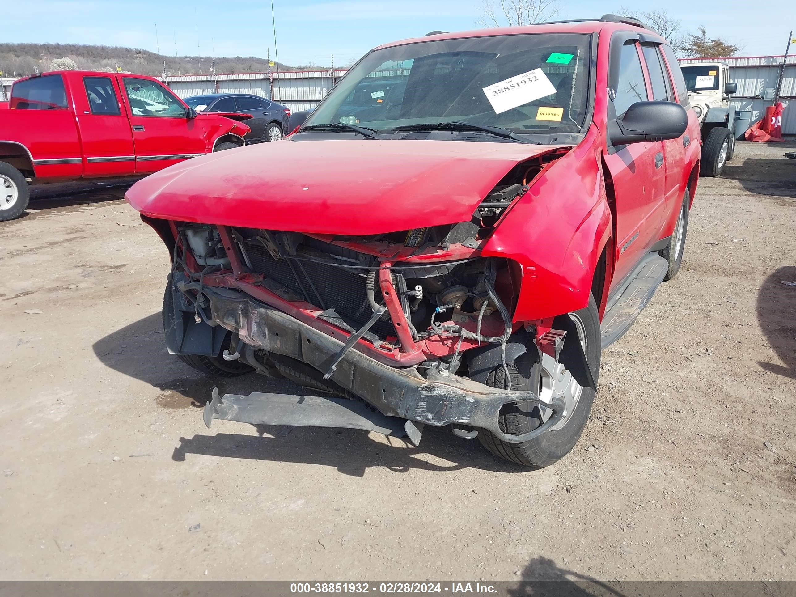 Photo 5 VIN: 1GNDT13S722452280 - CHEVROLET TRAILBLAZER 