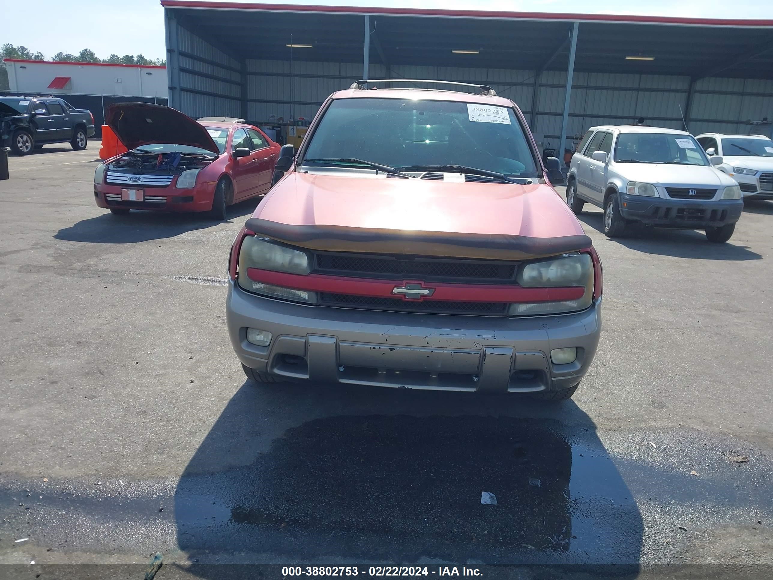 Photo 5 VIN: 1GNDT13S732317043 - CHEVROLET TRAILBLAZER 