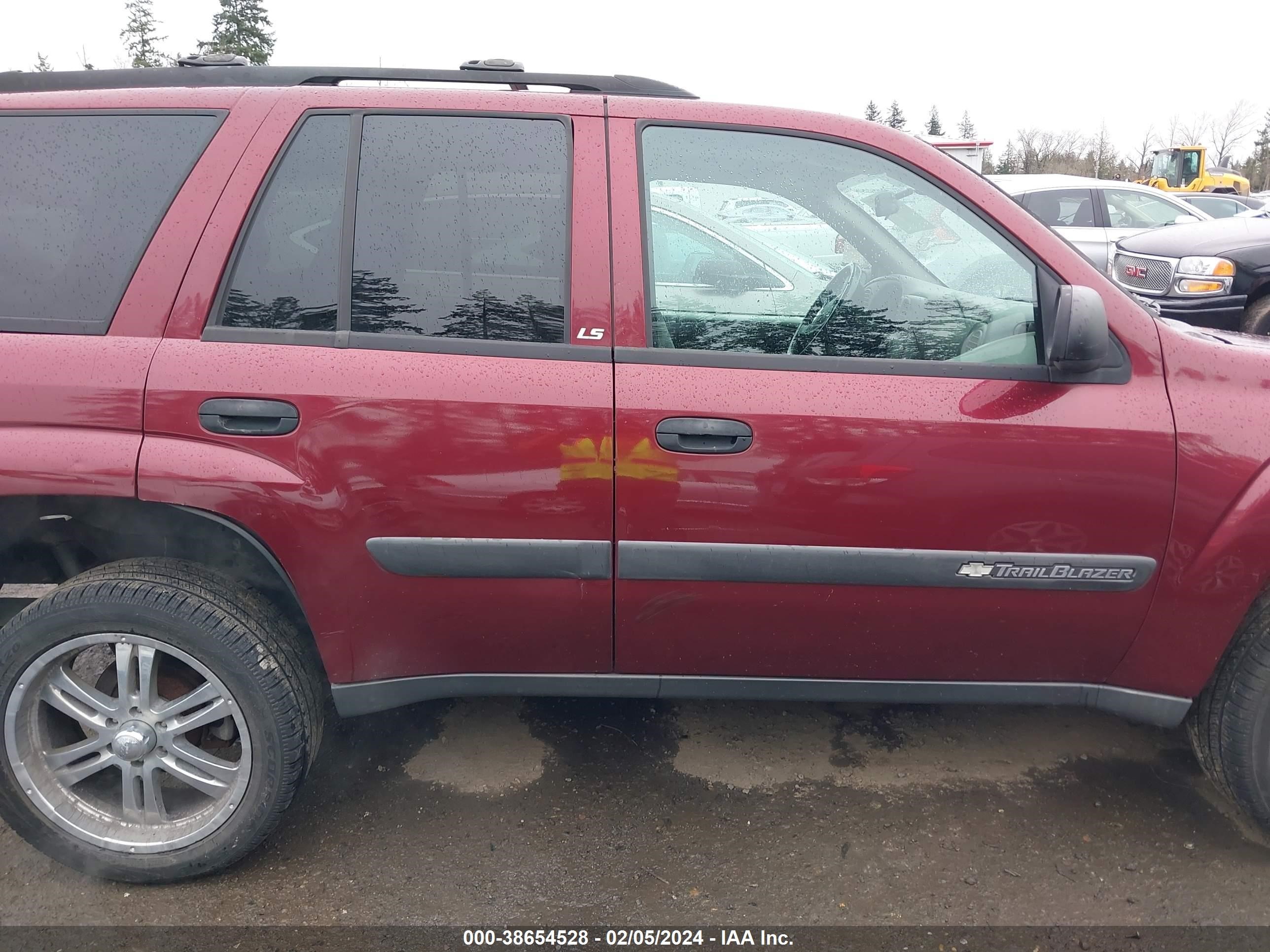 Photo 12 VIN: 1GNDT13S742442013 - CHEVROLET TRAILBLAZER 