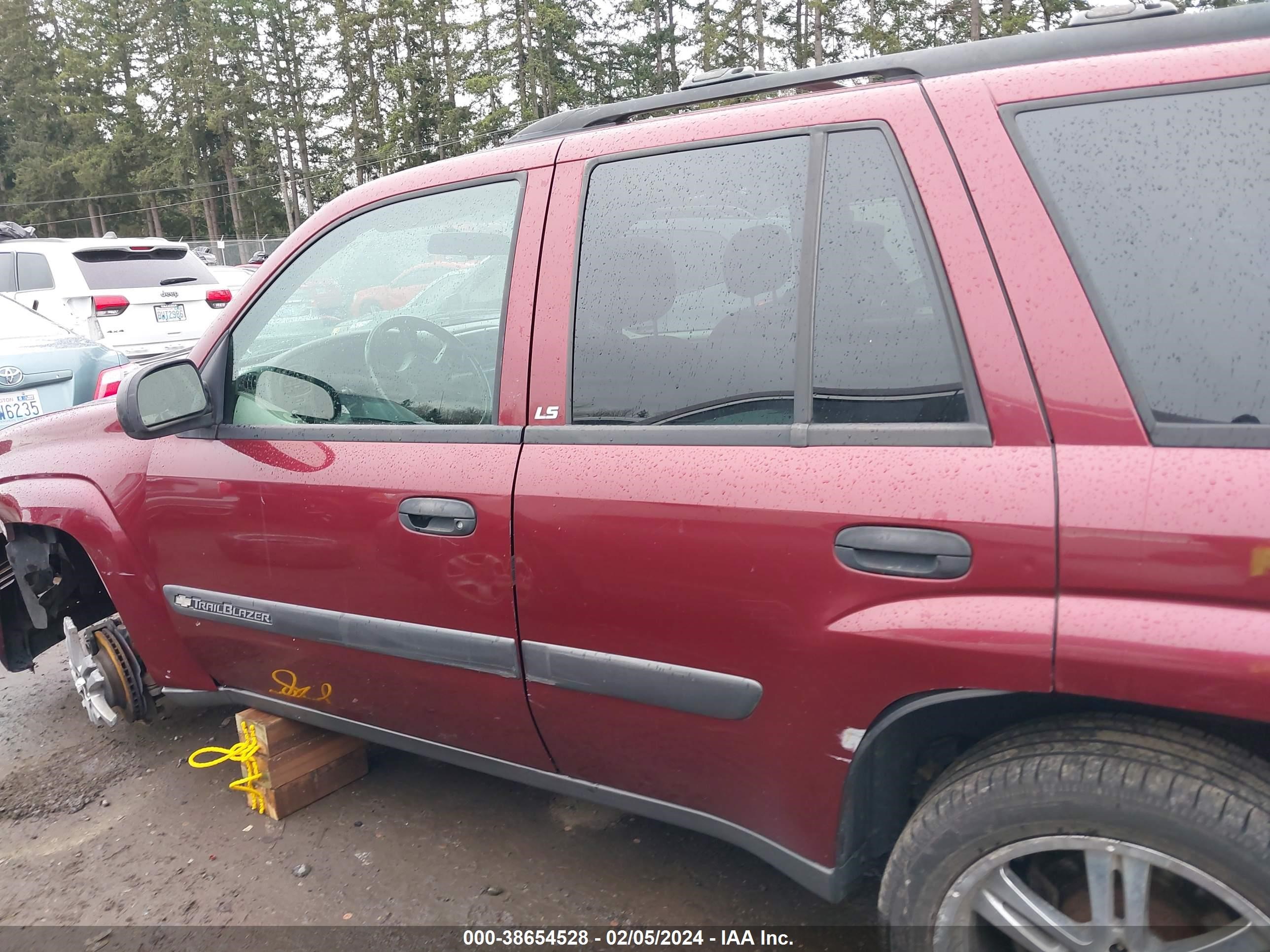 Photo 13 VIN: 1GNDT13S742442013 - CHEVROLET TRAILBLAZER 