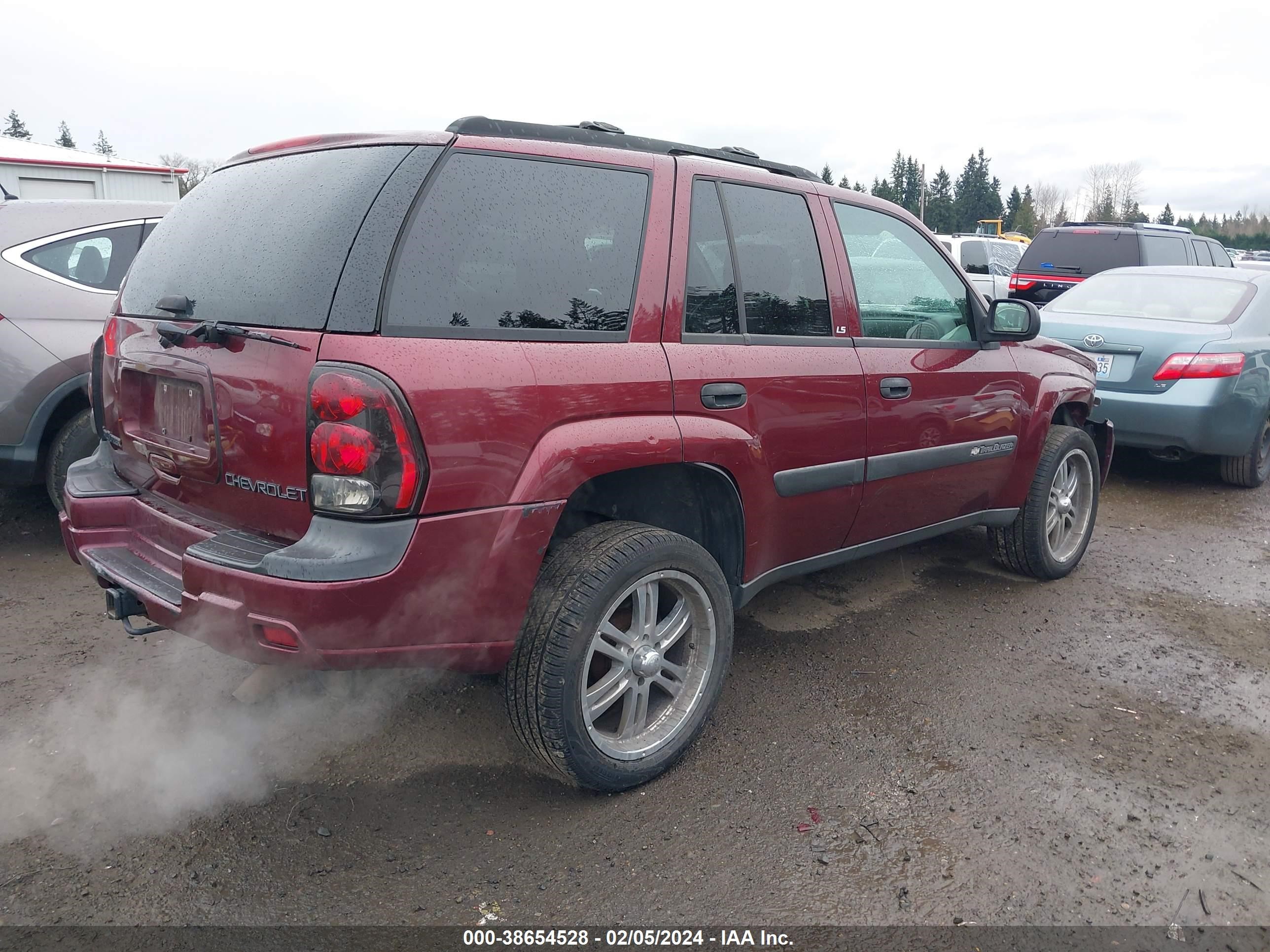 Photo 3 VIN: 1GNDT13S742442013 - CHEVROLET TRAILBLAZER 