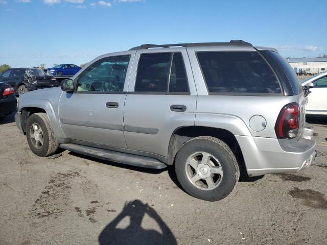 Photo 1 VIN: 1GNDT13S752230391 - CHEVROLET TRAILBLAZE 