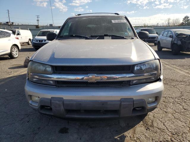 Photo 4 VIN: 1GNDT13S752230391 - CHEVROLET TRAILBLAZE 