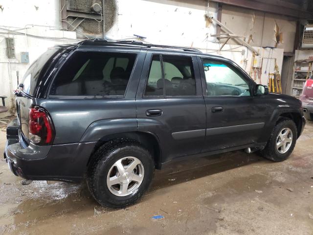 Photo 2 VIN: 1GNDT13S752312945 - CHEVROLET TRAILBLAZE 