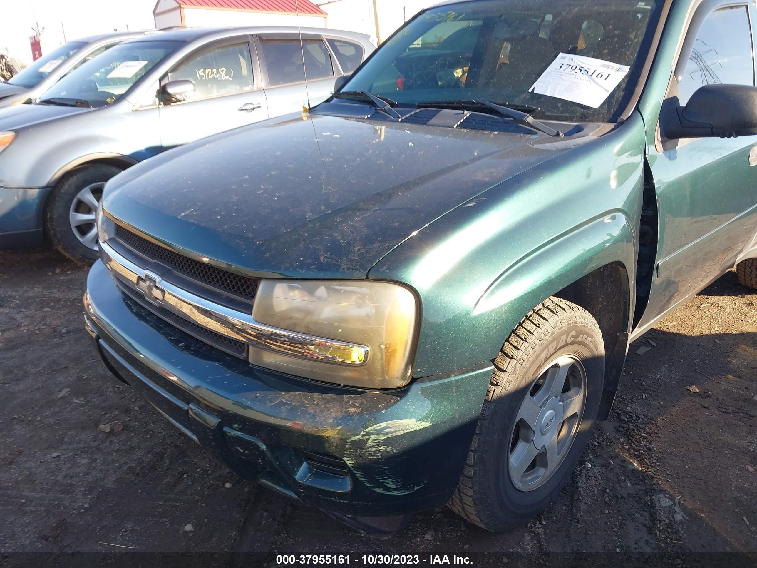 Photo 5 VIN: 1GNDT13S762152132 - CHEVROLET TRAILBLAZER 