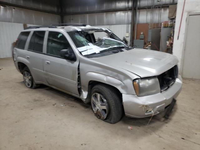 Photo 3 VIN: 1GNDT13S772132416 - CHEVROLET TRAILBLZR 