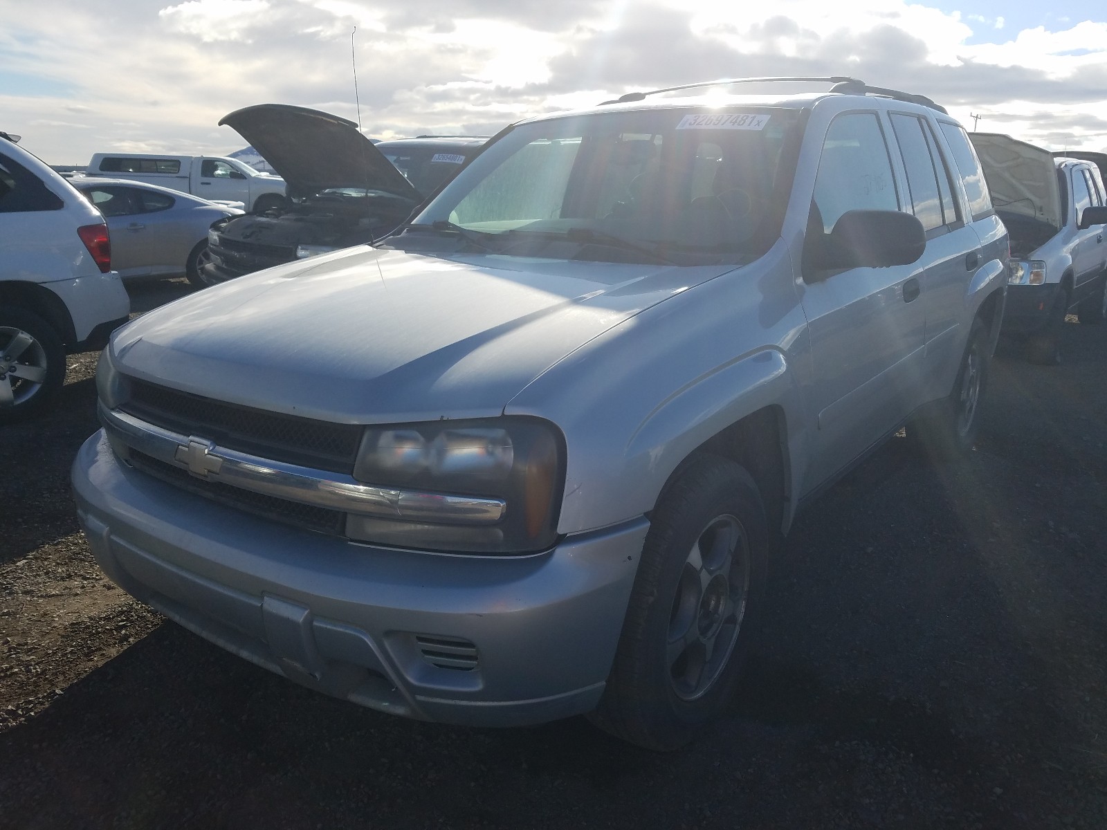 Photo 1 VIN: 1GNDT13S772275348 - CHEVROLET TRAILBLAZE 