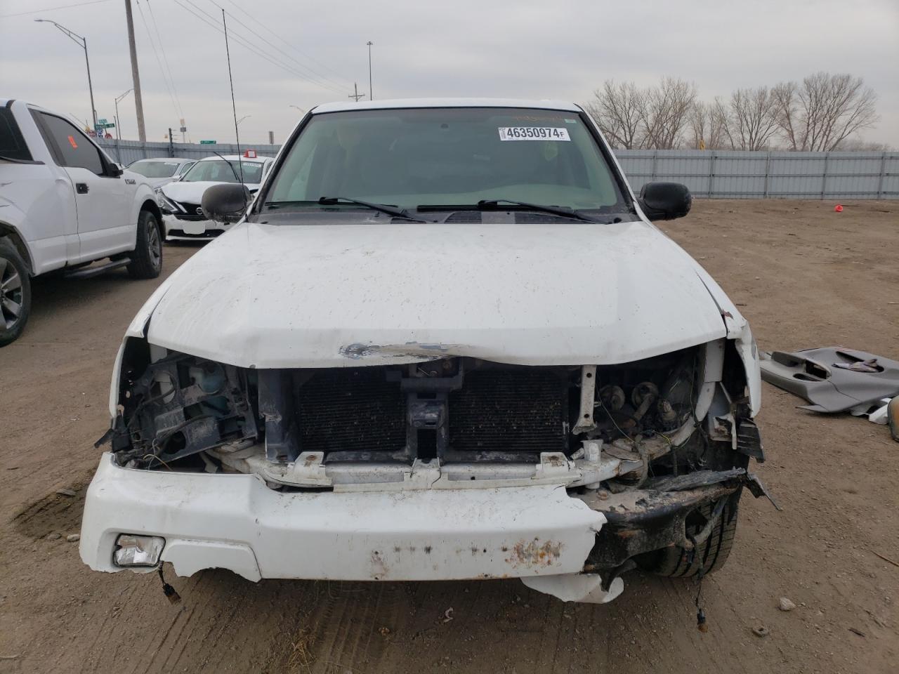 Photo 4 VIN: 1GNDT13S782152232 - CHEVROLET TRAILBLAZER 