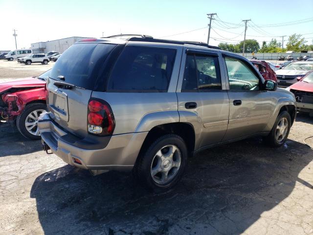 Photo 2 VIN: 1GNDT13S782177437 - CHEVROLET TRAILBLAZE 