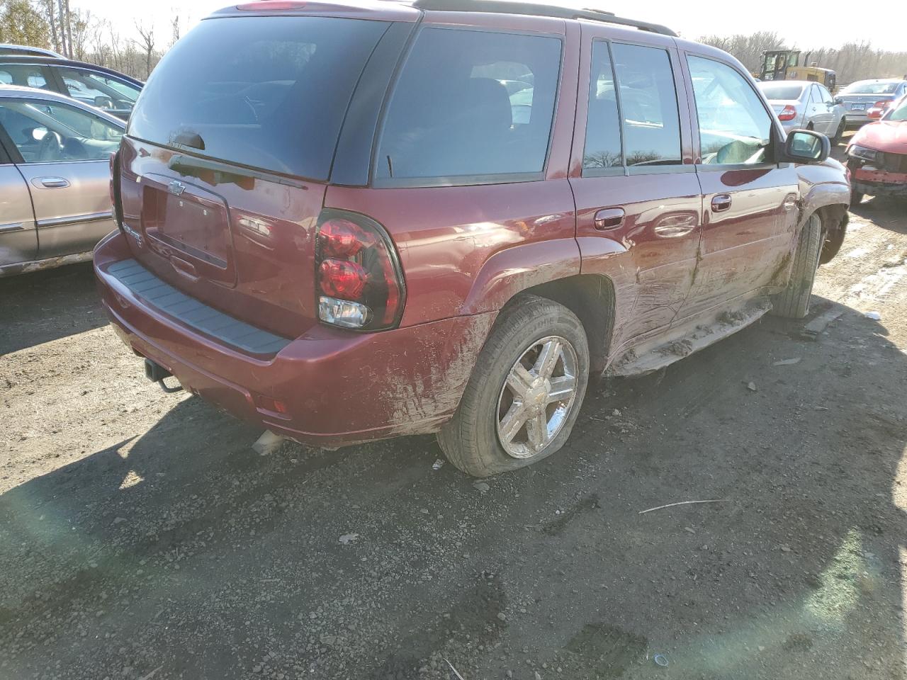 Photo 2 VIN: 1GNDT13S782208234 - CHEVROLET TRAILBLAZER 