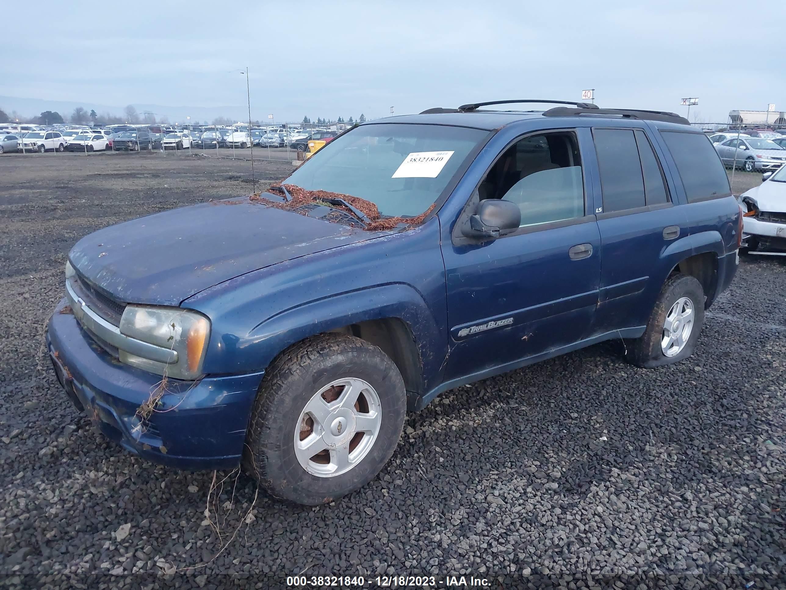 Photo 1 VIN: 1GNDT13S822147144 - CHEVROLET TRAILBLAZER 