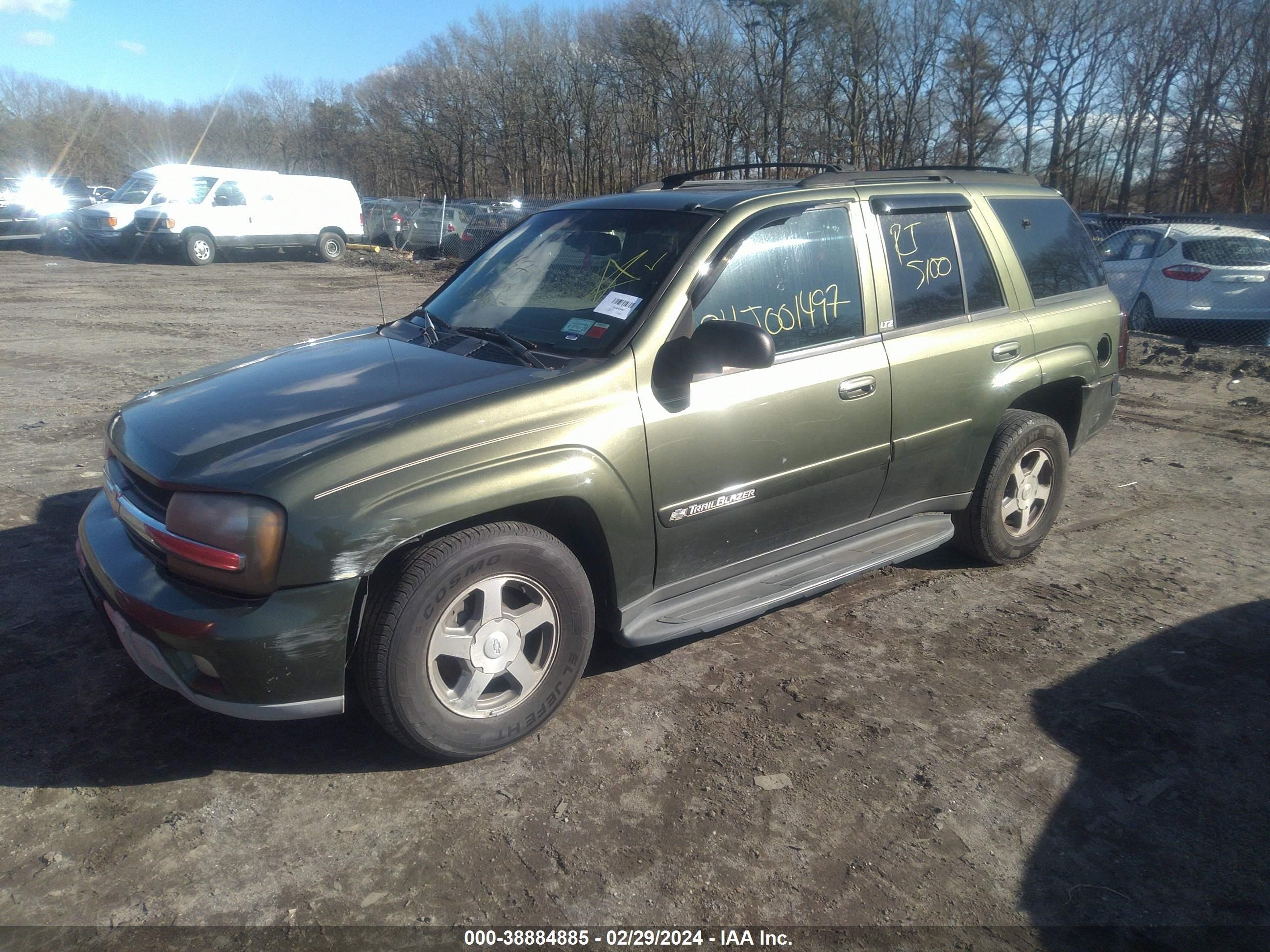 Photo 1 VIN: 1GNDT13S822200134 - CHEVROLET TRAILBLAZER 