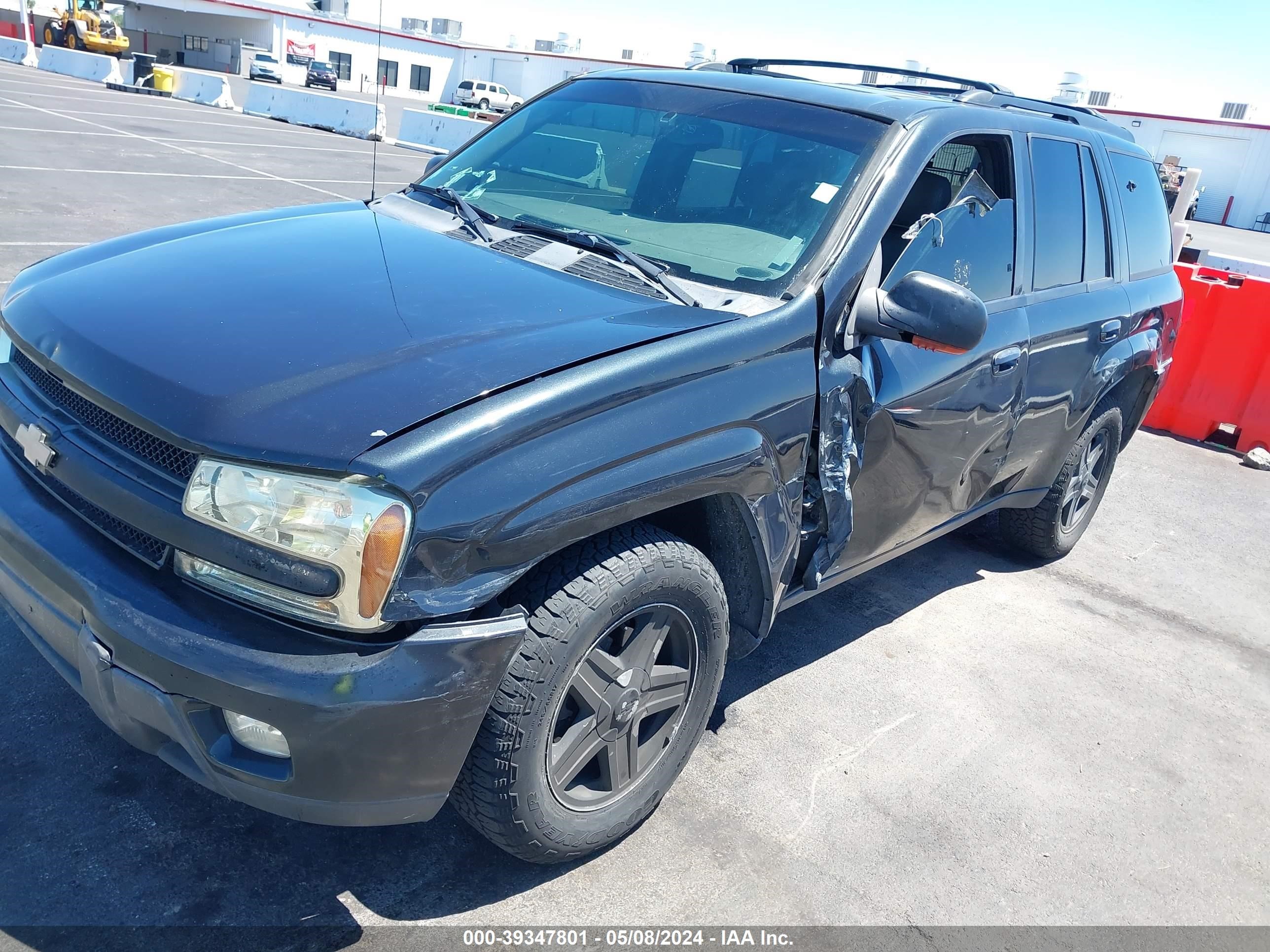 Photo 5 VIN: 1GNDT13S832279290 - CHEVROLET TRAILBLAZER 