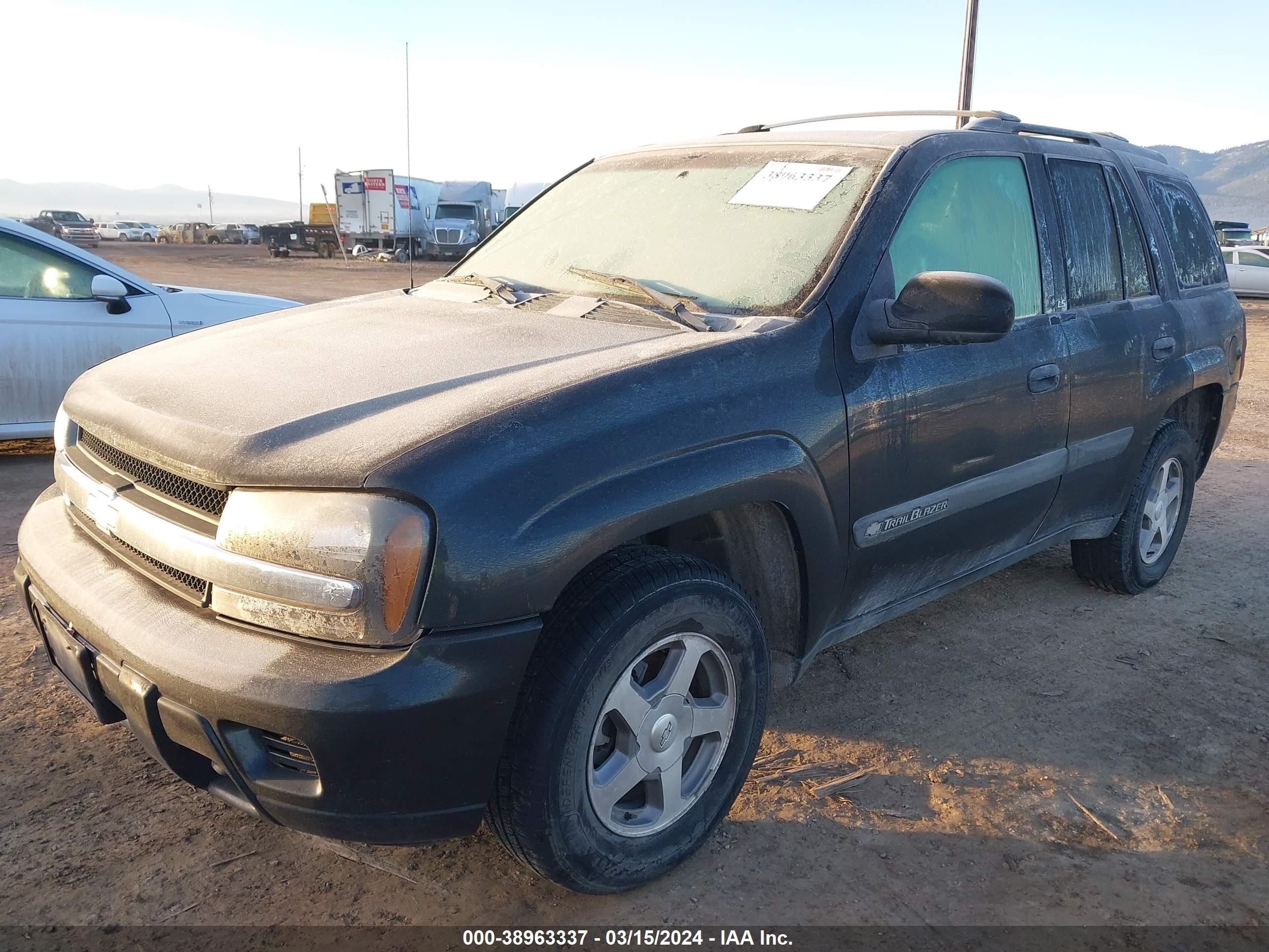 Photo 1 VIN: 1GNDT13S842120884 - CHEVROLET TRAILBLAZER 