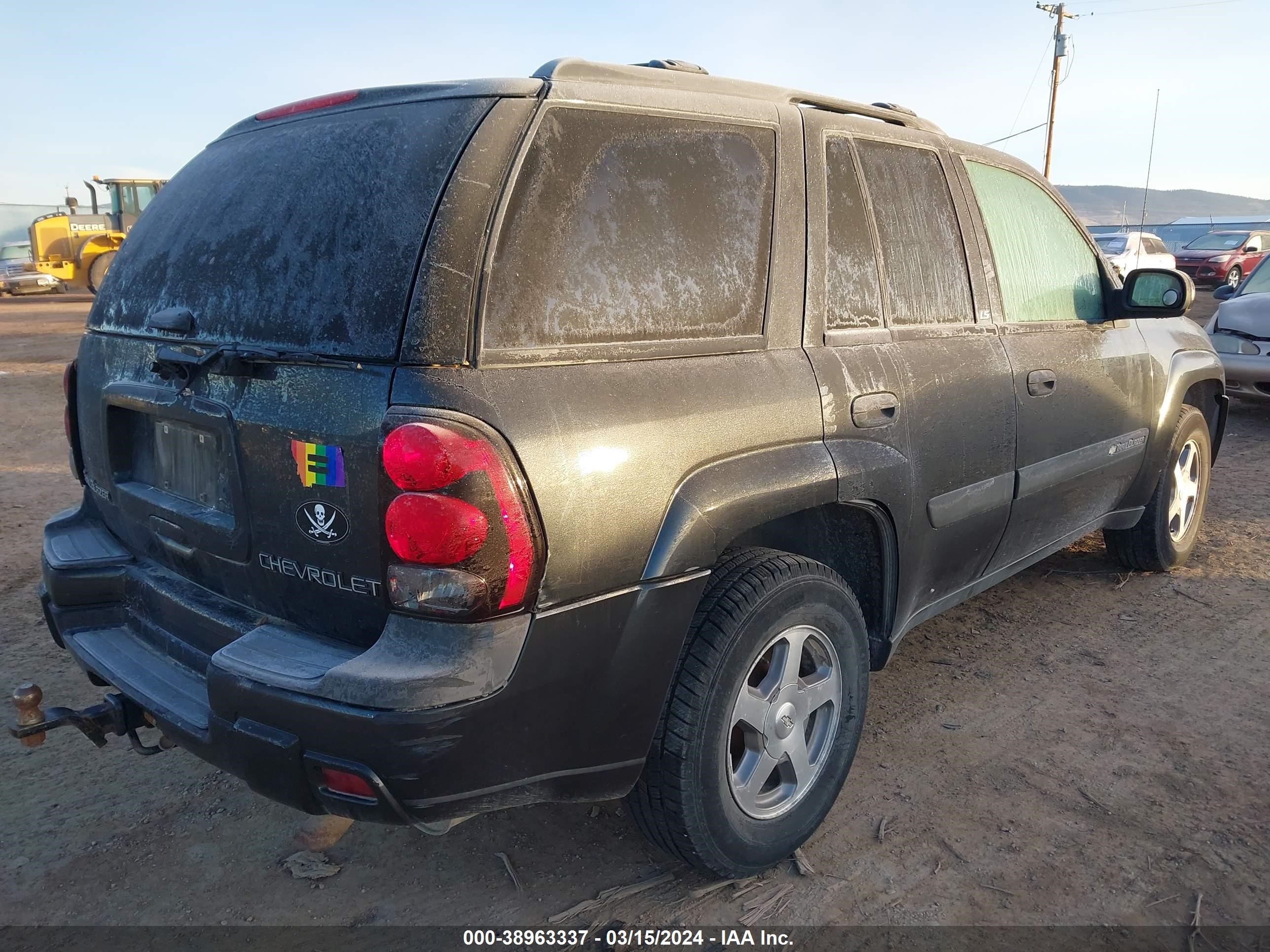 Photo 3 VIN: 1GNDT13S842120884 - CHEVROLET TRAILBLAZER 