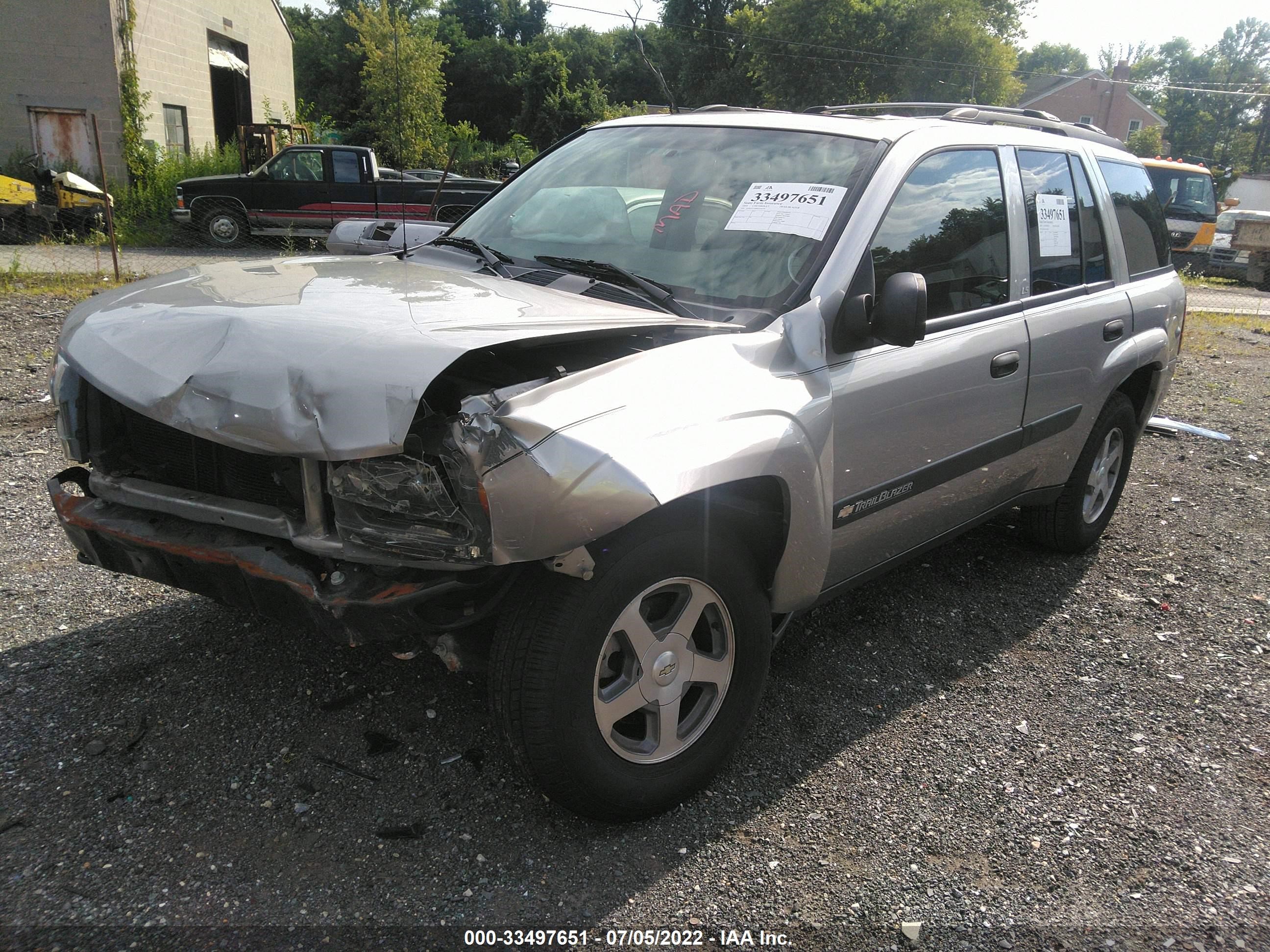 Photo 1 VIN: 1GNDT13S842359139 - CHEVROLET TRAILBLAZER 