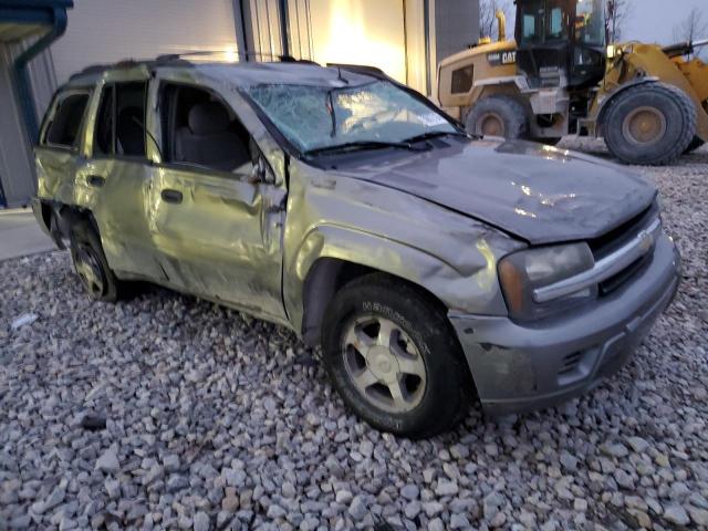 Photo 3 VIN: 1GNDT13S852170511 - CHEVROLET TRAILBLZR 