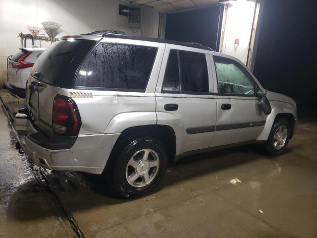 Photo 2 VIN: 1GNDT13S852273699 - CHEVROLET TRAILBLZR 