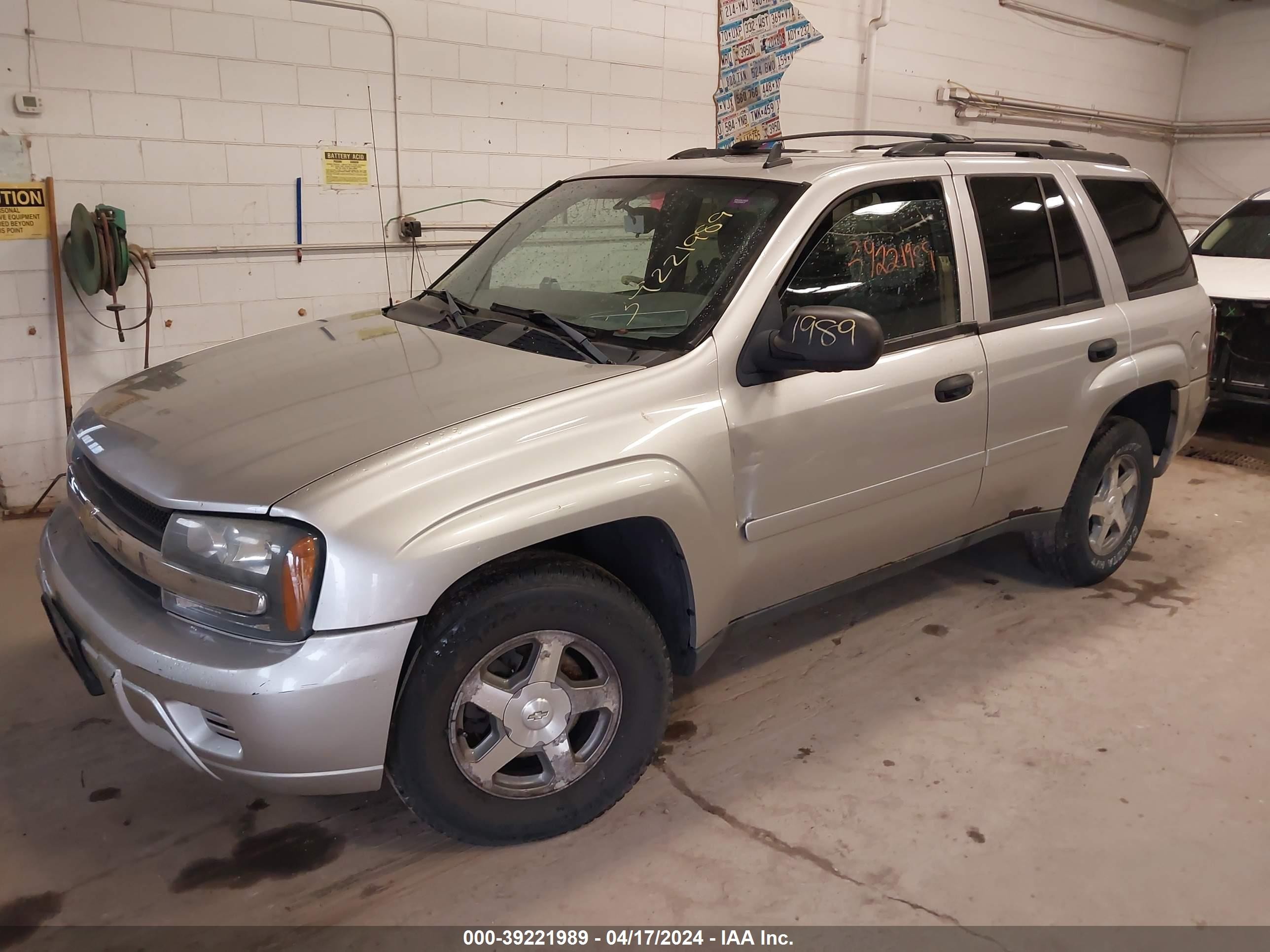 Photo 1 VIN: 1GNDT13S862201483 - CHEVROLET TRAILBLAZER 