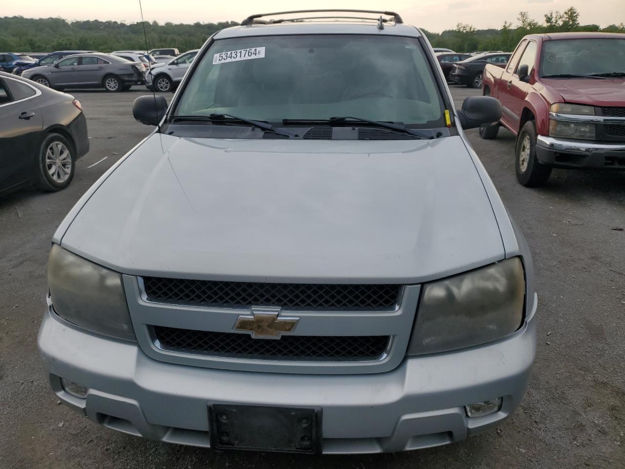 Photo 4 VIN: 1GNDT13S872255383 - CHEVROLET TRAILBLAZER 