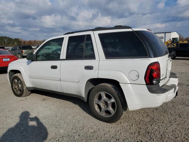 Photo 1 VIN: 1GNDT13S882141546 - CHEVROLET TRAILBLAZE 