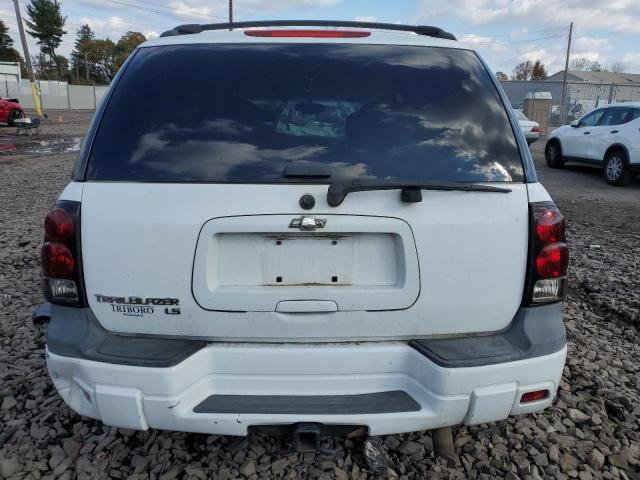 Photo 5 VIN: 1GNDT13S882174398 - CHEVROLET TRAILBLZR 