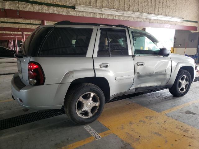 Photo 2 VIN: 1GNDT13S882203673 - CHEVROLET TRAILBLZR 