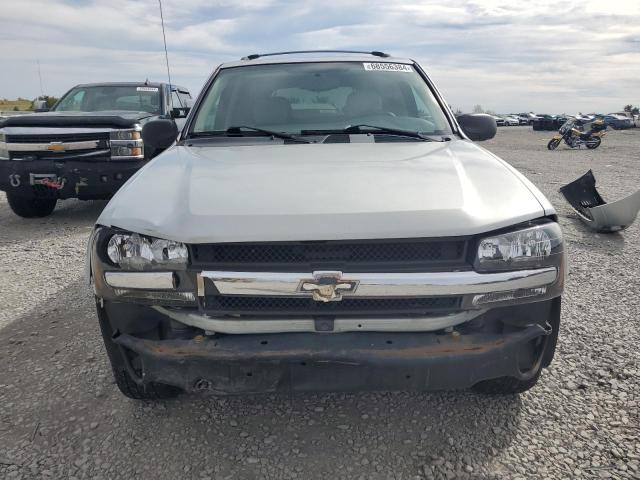 Photo 4 VIN: 1GNDT13S882208226 - CHEVROLET TRAILBLAZE 