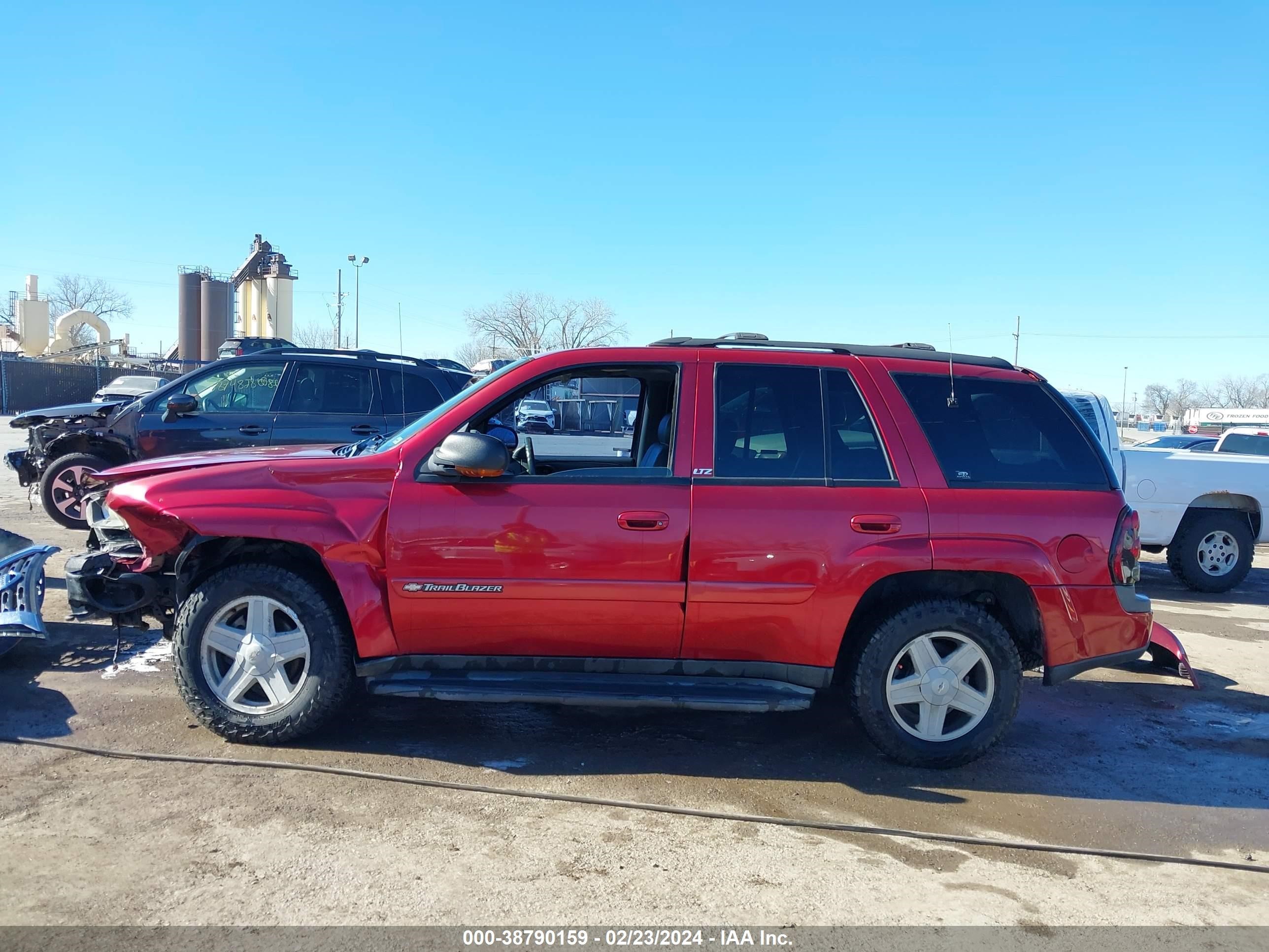 Photo 14 VIN: 1GNDT13S922191332 - CHEVROLET TRAILBLAZER 