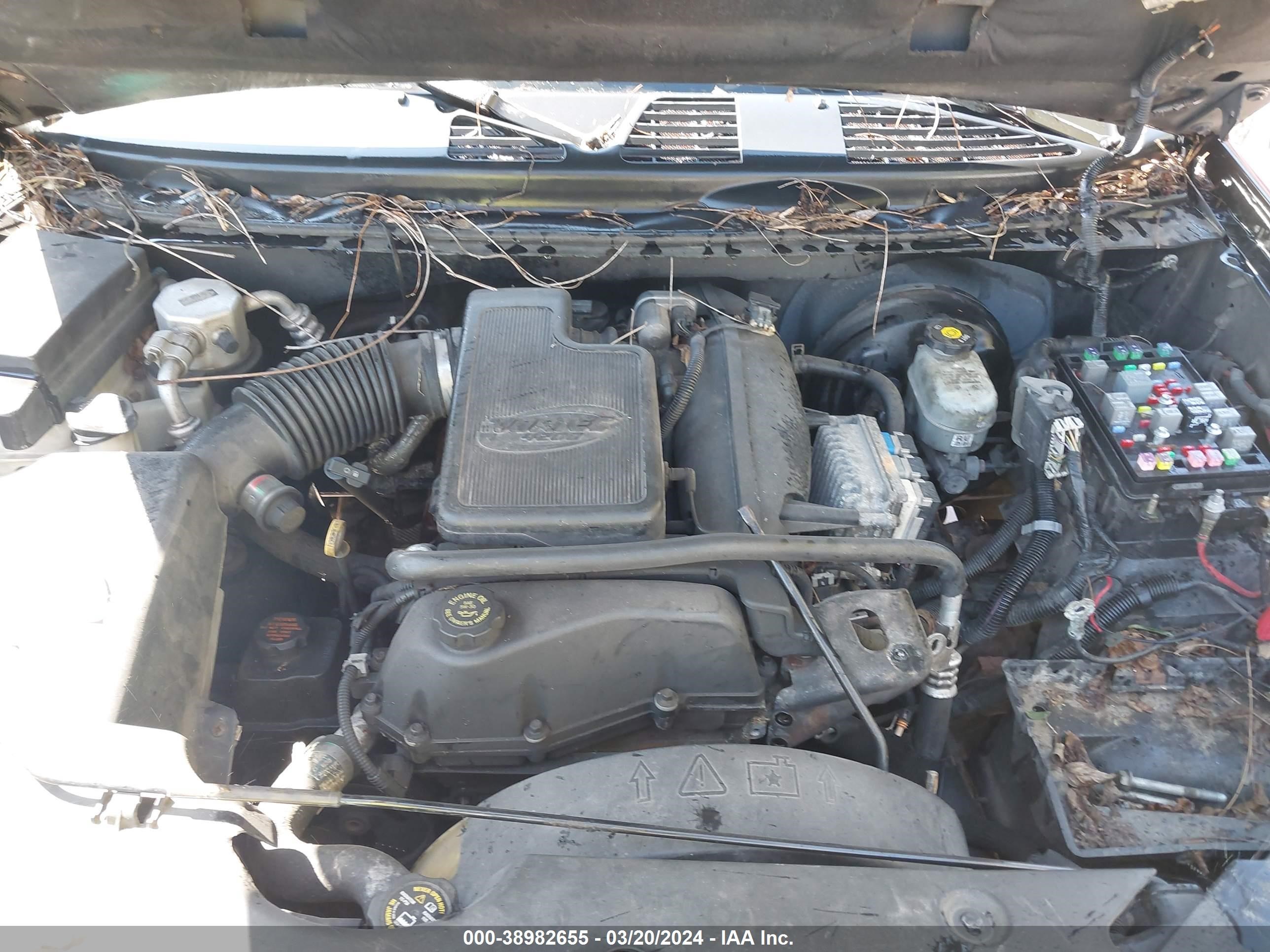 Photo 9 VIN: 1GNDT13S922348793 - CHEVROLET TRAILBLAZER 