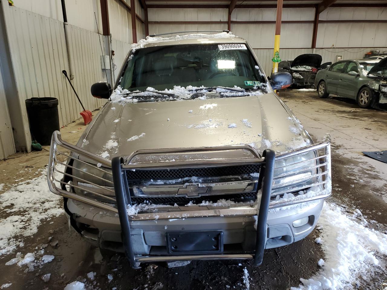 Photo 4 VIN: 1GNDT13S922492165 - CHEVROLET TRAILBLAZER 