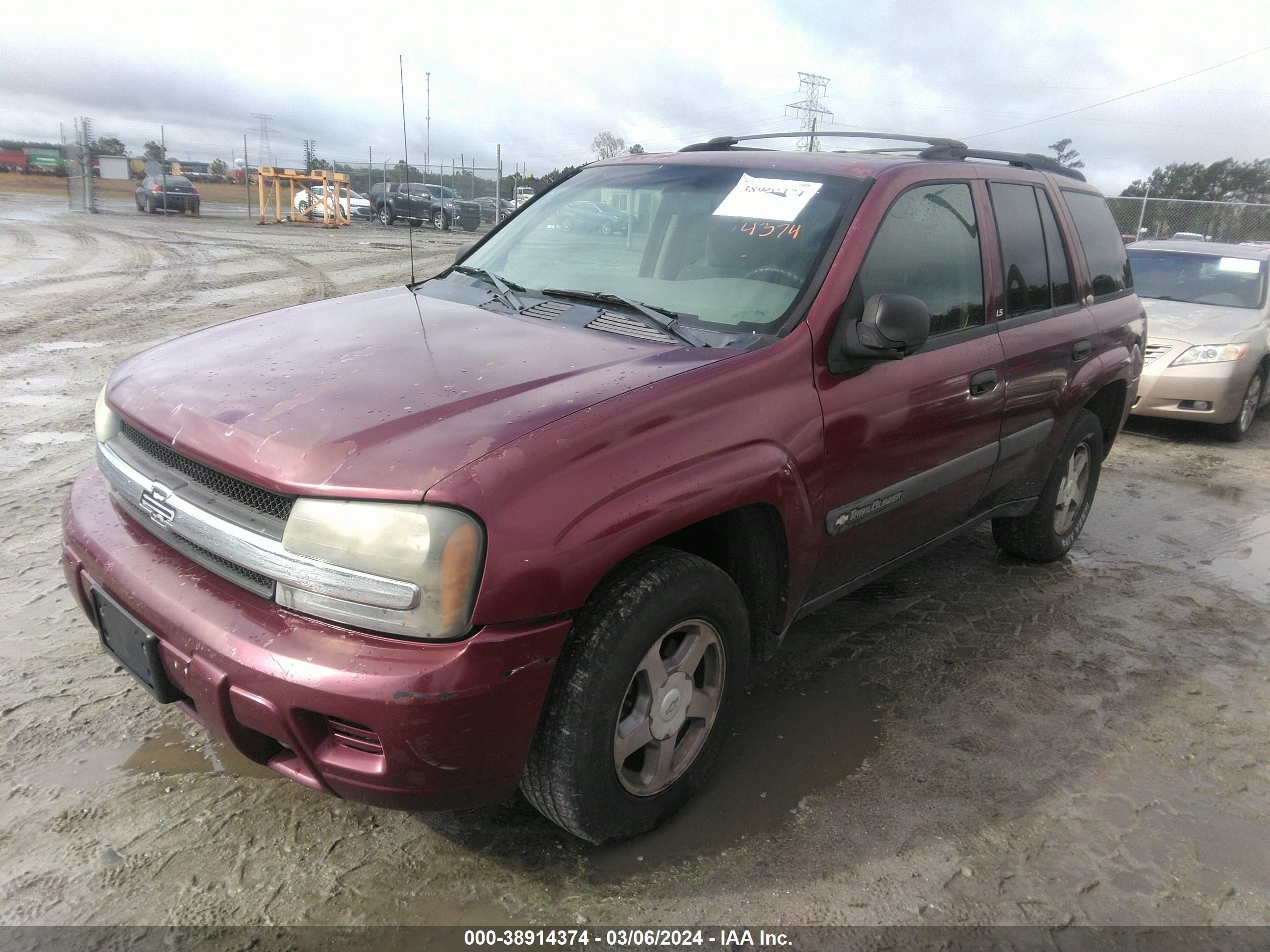 Photo 1 VIN: 1GNDT13S942321158 - CHEVROLET TRAILBLAZER 