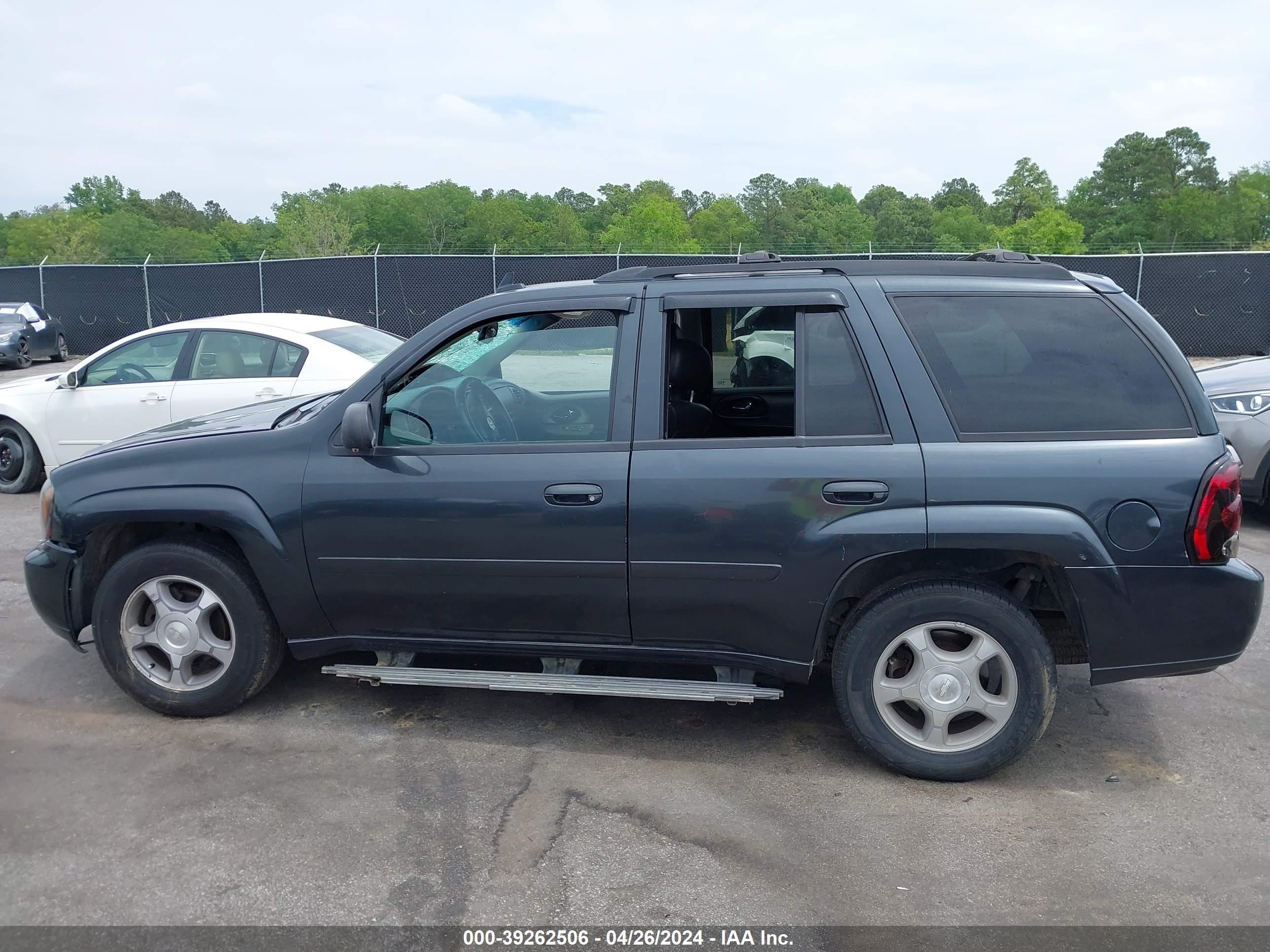 Photo 13 VIN: 1GNDT13S962145277 - CHEVROLET TRAILBLAZER 