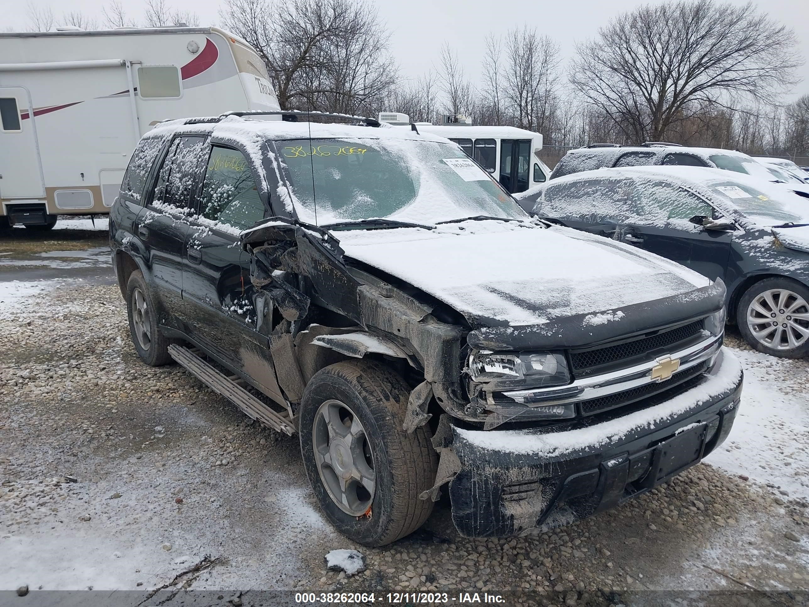 Photo 0 VIN: 1GNDT13S962322653 - CHEVROLET TRAILBLAZER 